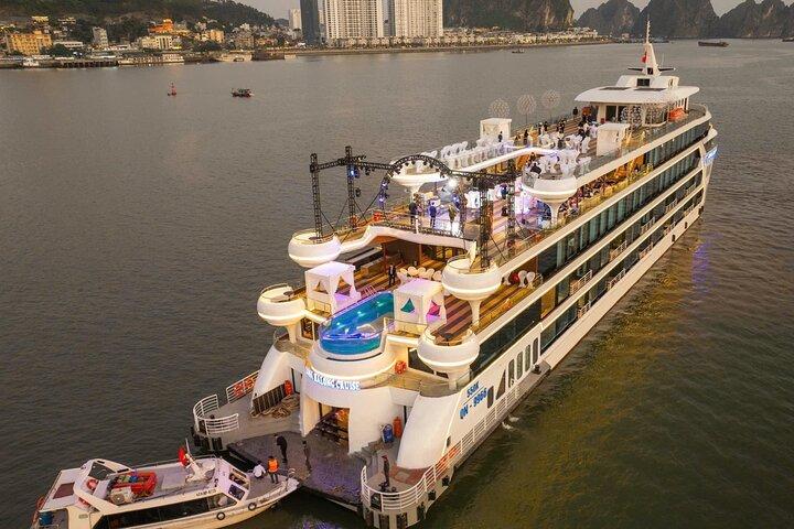 Luna Cruise Ha Long Bay - Premium Luxus Tour ab Hanoi