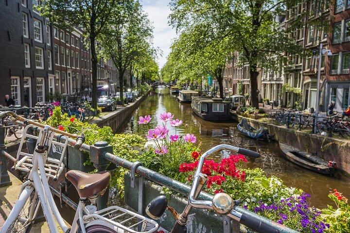 Amsterdams historiska stad: en självguidad Augmented Reality Tour