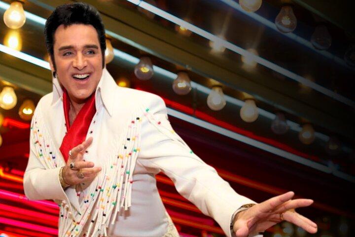 Elvis Mostra lo Spirito del Re