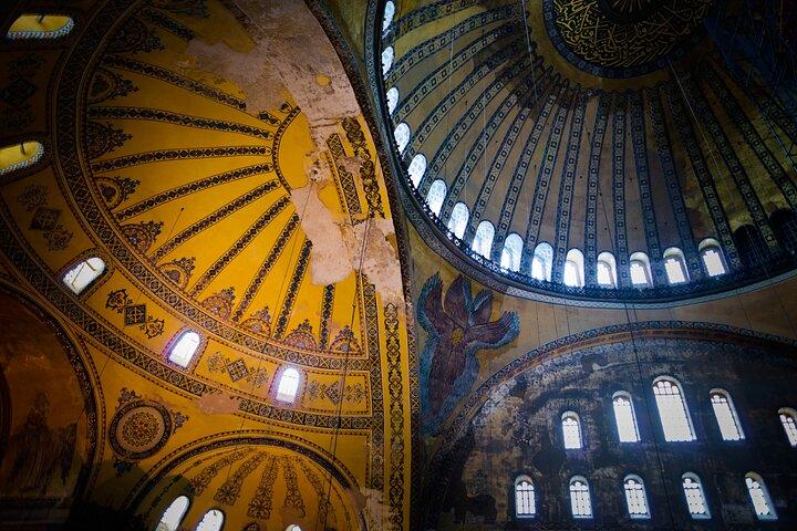Istanbul's Hidden Bazaars: A City Walk at Your Pace