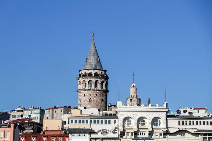 Istanbul's Hidden Bazaars: A City Walk at Your Pace