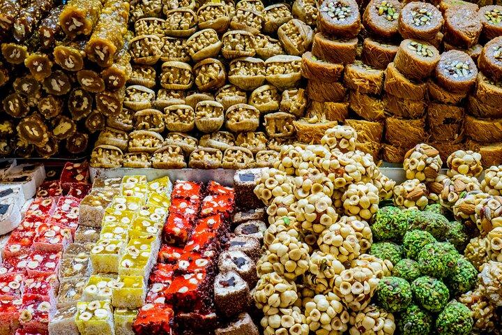 Istanbul's Hidden Bazaars: A City Walk at Your Pace