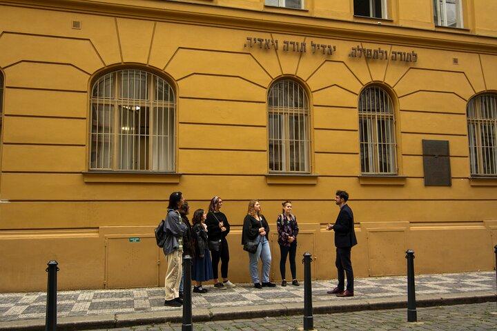 Private Führung durch das Jüdische Museum mit Synagogen und Friedhof