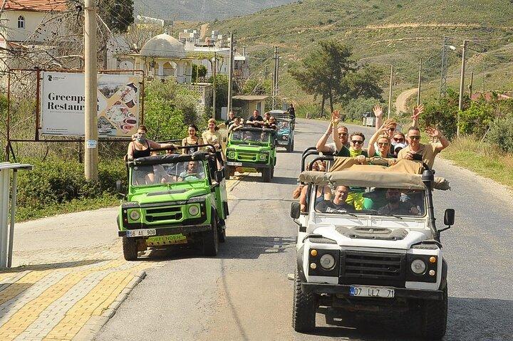 Side Jeep Safari Inclusief lunch