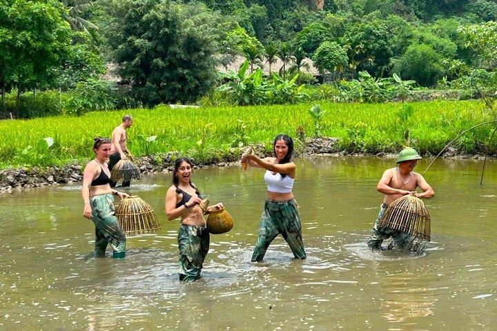 Bedste dagstur Udforsk de skjulte perler i Ninh Binh med motorcykel