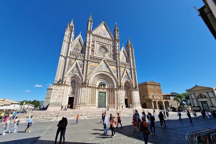 Assisi & Orvieto Luxury Private Tour: todas as taxas de entrada de Roma