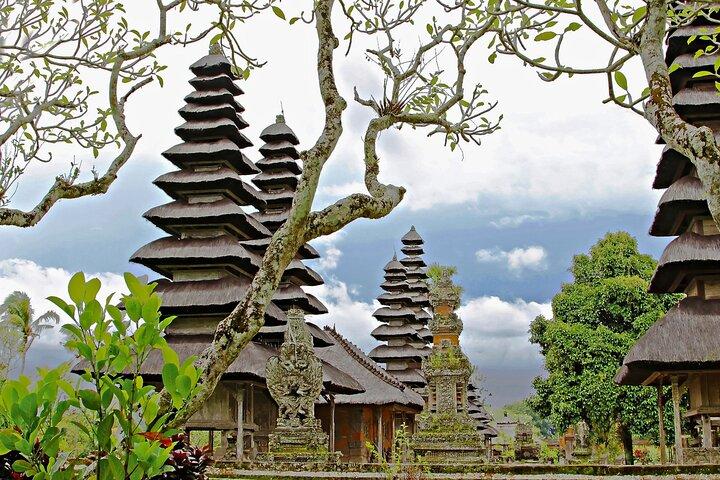 Bali Heritage Tour Taman Ayun Ulun Danu Jatiluwih Tanah Lot