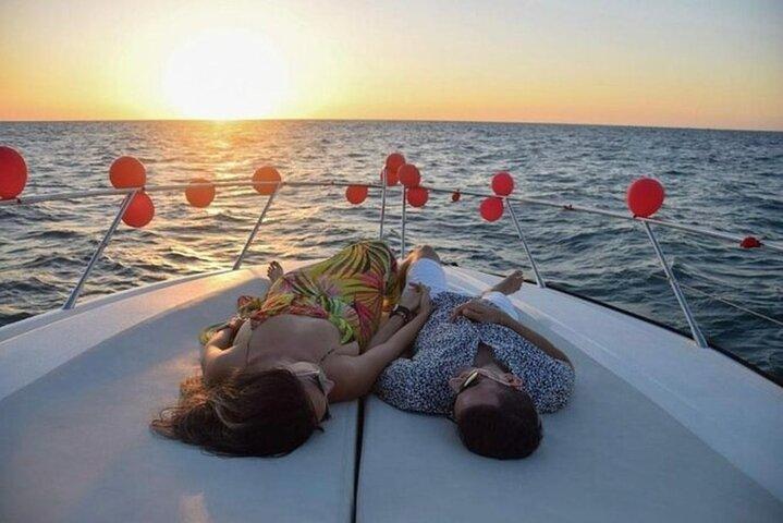 Sunset Cruise In Dubai Marina Romantic and Relaxing