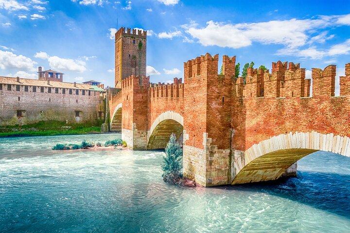 Privé directe transfer: Milaan naar Verona, Engels sprekende chauffeur