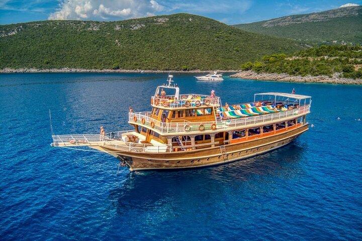 Dagtocht Boka Bay vanuit Budva met gids