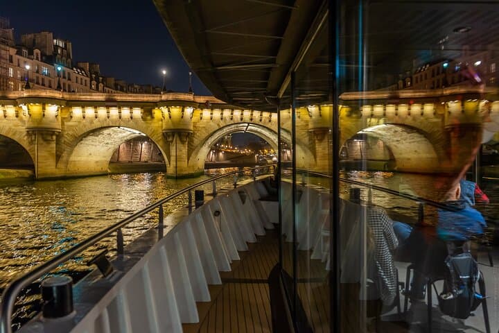 Seine River Evening Cruise with Music (Drink Options)