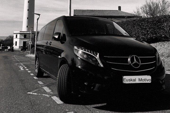 Biarritz: Transfer privado para Madrid