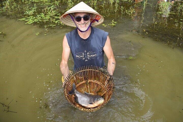 Esplora le gemme nascoste di Ninh Binh in moto