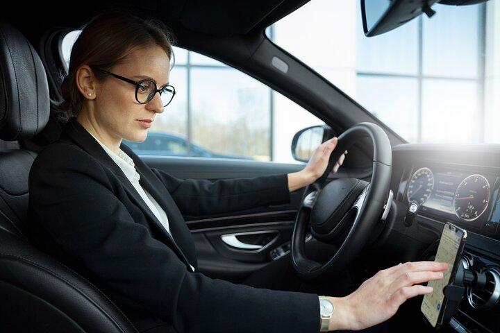 Beauvais Airport to Paris Transfer – Private Sedan