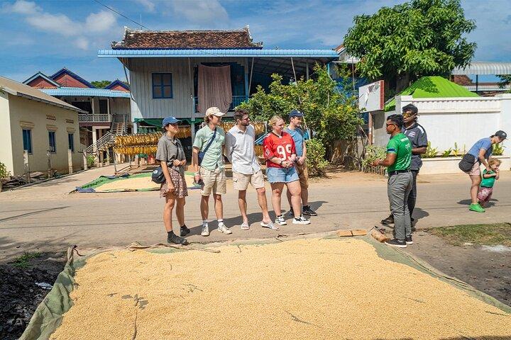 Phnom Penh til Silk Island med Tuk-Tuk med lokal ekspert