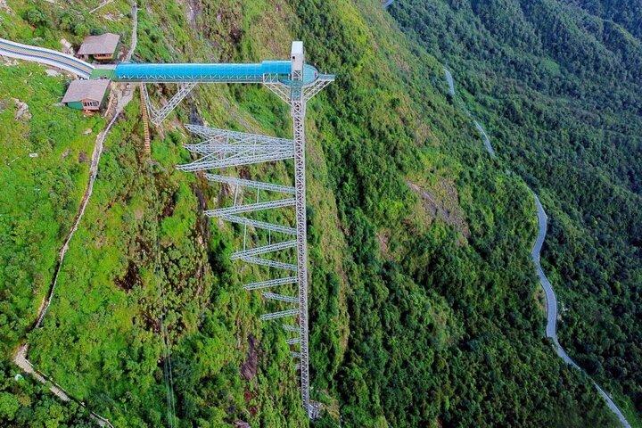 Cloud Dragon Skywalk en Silver Waterfall Tour vanuit Sapa