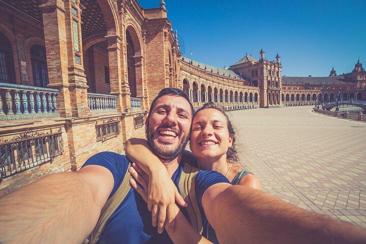 Viagem privada de um dia de Málaga a Sevilha, motorista local amigável