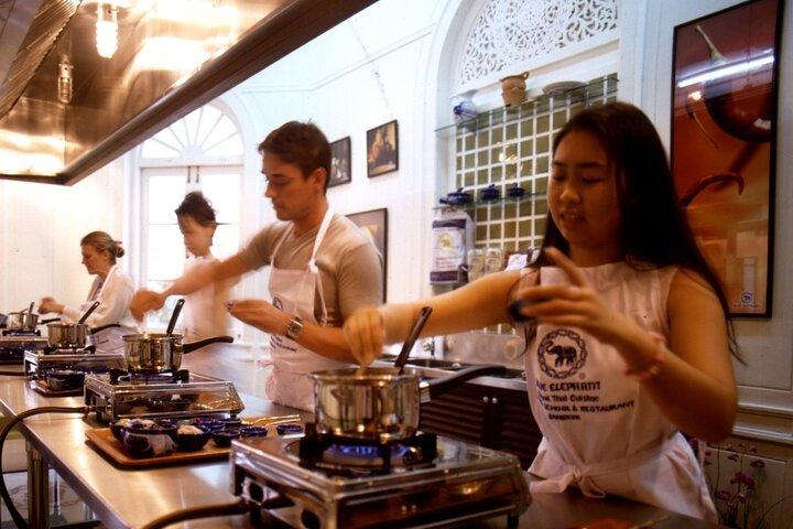 Blue Elephant Sathorn Bangkok Kochschule mit Michelin Guide