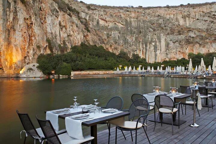 Lac Vouliagmeni Spa thermal et Temple De Poséidon Tour