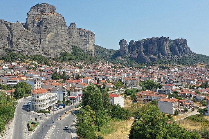 Privater Transfer von Athen nach Kalabaka, Kastraki & Meteora