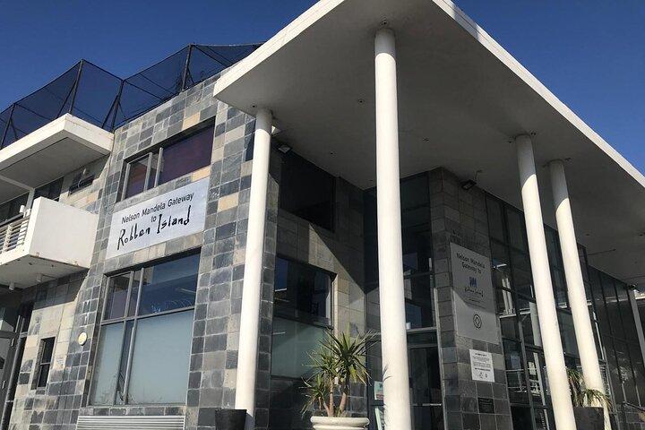 Excursión de medio día a la isla Robben en Ciudad del Cabo con billete de ferry
