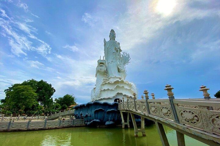 Tagestour | Tay Ninh Tour: Ba Den Mountain, Cao Dai Heiliger Stuhl