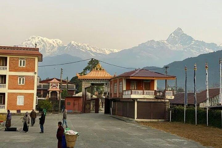 Wandelen naar Deurali, Sarangkot en Tibetaanse cultuur tour