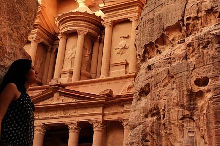3 - Tour de um dia: Amã City Tour, Petra, Wadi Rum, Lago Pink e Mar Morto
