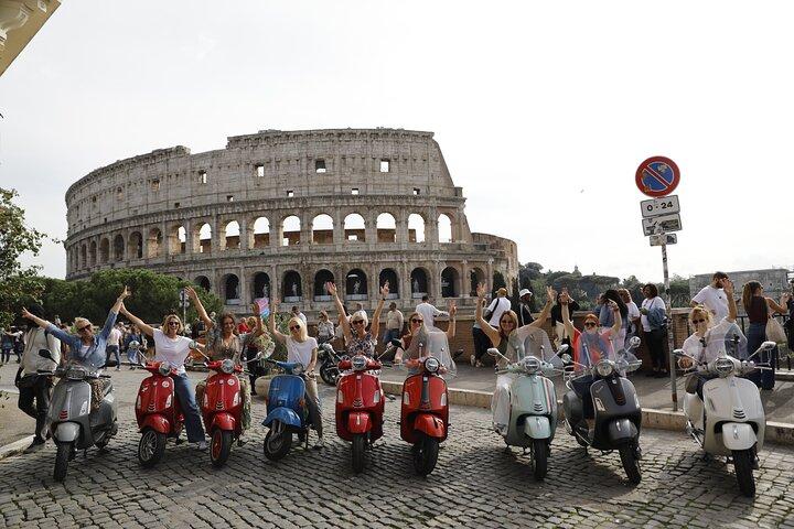 Explore Rome on a Vespa with a Professional Photographer