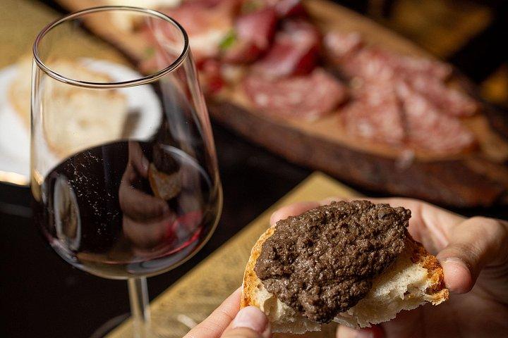 Florence Luxury Wine Tasting Experience and cold cuts & sommelier