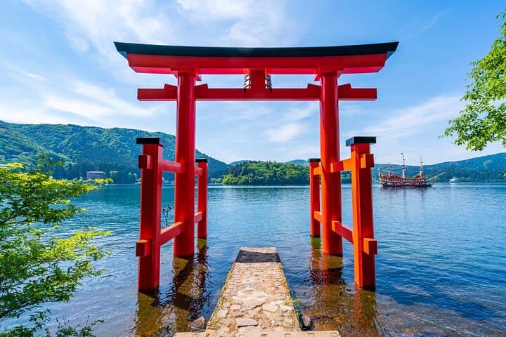 Hakone Private Day Trip with Driver From Tokyo