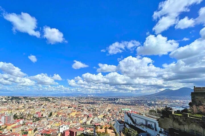 Naples private tour in Vomero and Chiaia with Funicular Railway