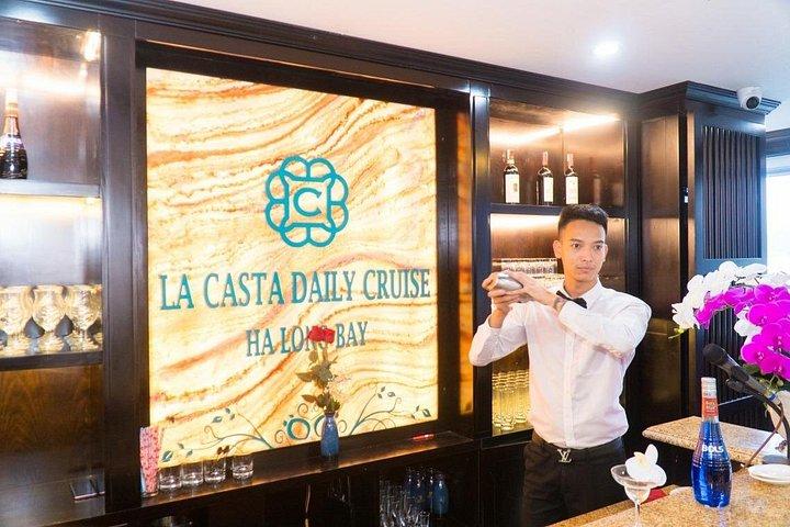 ラ・カスタTOPハノイ発リムジン付きハロン湾日帰りクルーズ
