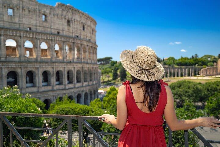 Tour semi-privado: Coliseu e Roma Antiga VIP