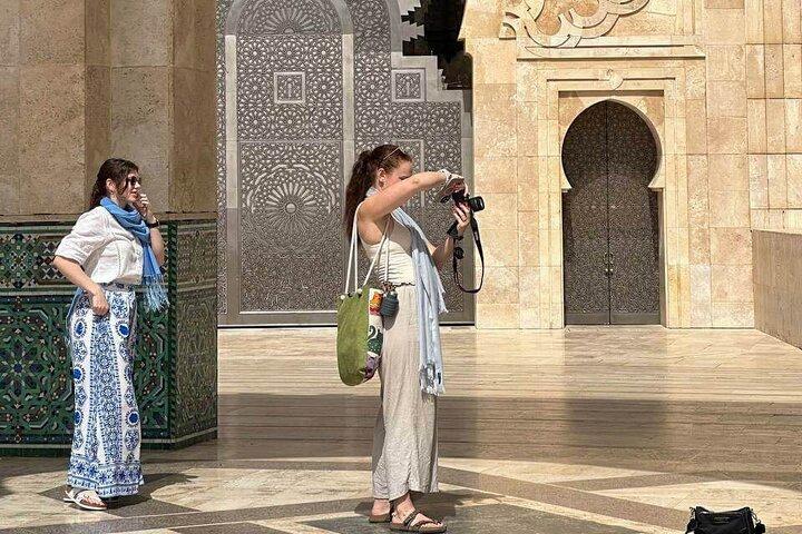 From Marrakech Casablanca city Day Tour, Souk & Big Mosque Visit