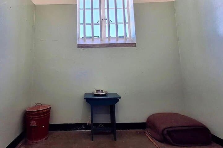 Robben Island Pre-Booked Ferry Ticket & Guided Tour