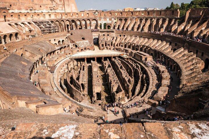Colisée, Colline Palatine et Forum Romain avec Audio Guide App