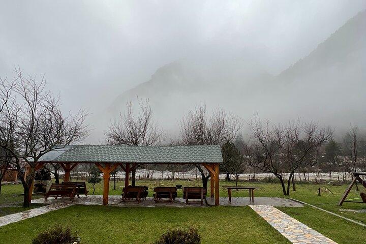 Theth e Scutari attraverso le Alpi e le meraviglie naturali dell'Albania