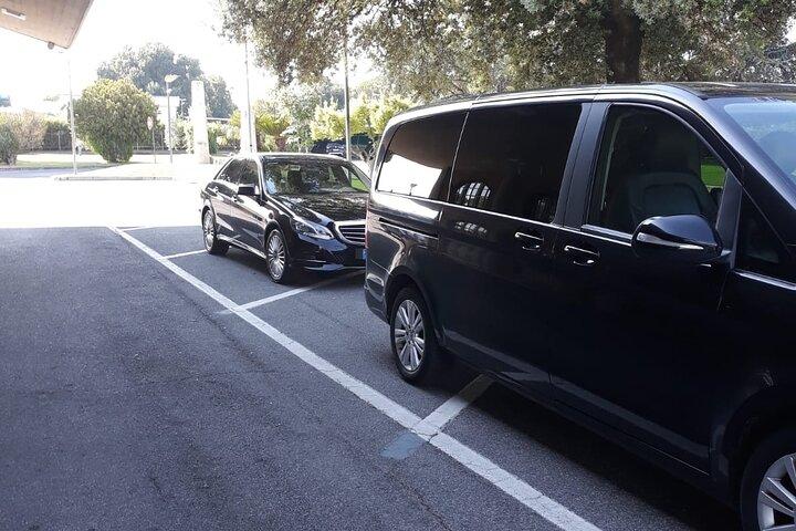 Seamless Departure: Private Transfer between City and FCO Airport