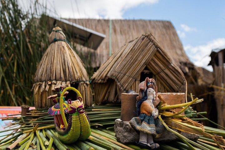 Excursão às Ilhas Uros, Amantani e Taquile 02 dias/01 noite Lago Titicaca