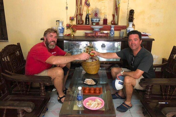 Desde Hanoi: Mejor excursión privada de un día- familia local, Trang An, Hoa Lu