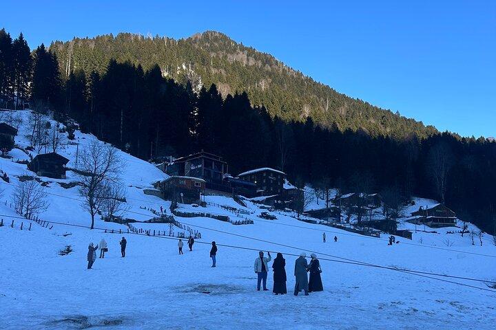 Rize et Ayder Tour Montagnes et Rivière