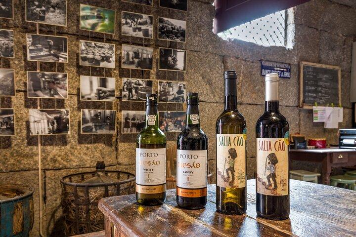 Duero y Vinho Verde: Tour privado de bodegas familiares en Portugal