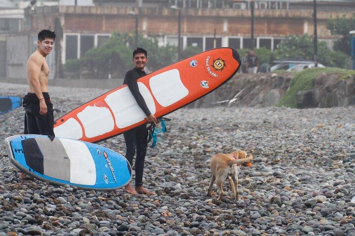 Surfing adventures along the Peruvian coast with Lima Surfers!!