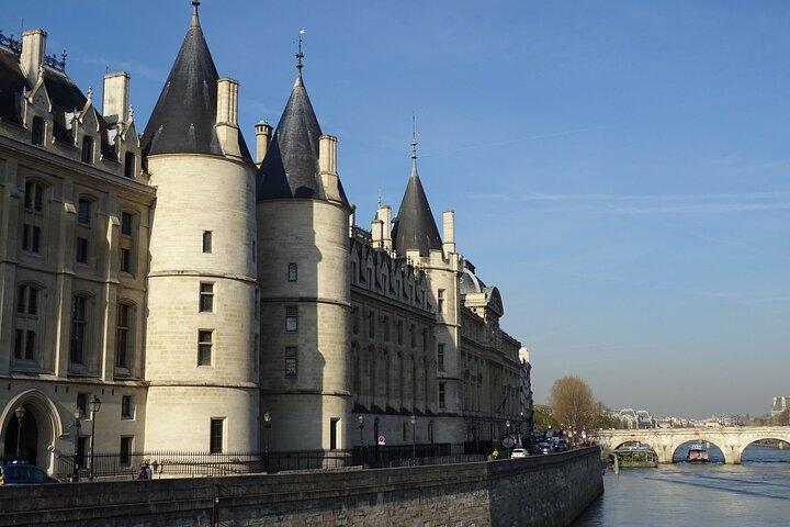 Ste Chapelle & Conciergerie Visita guiada privada com ingressos