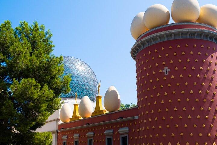 Girona, Figueres, Dalí-Museum und Cadaqués aus Barcelona