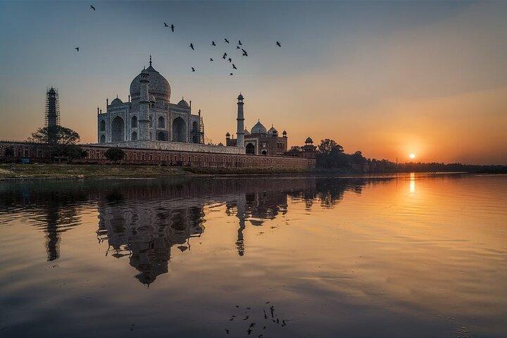 Jaipur to Taj Mahal Agra Day Tour com vista para o nascer ou o pôr do sol