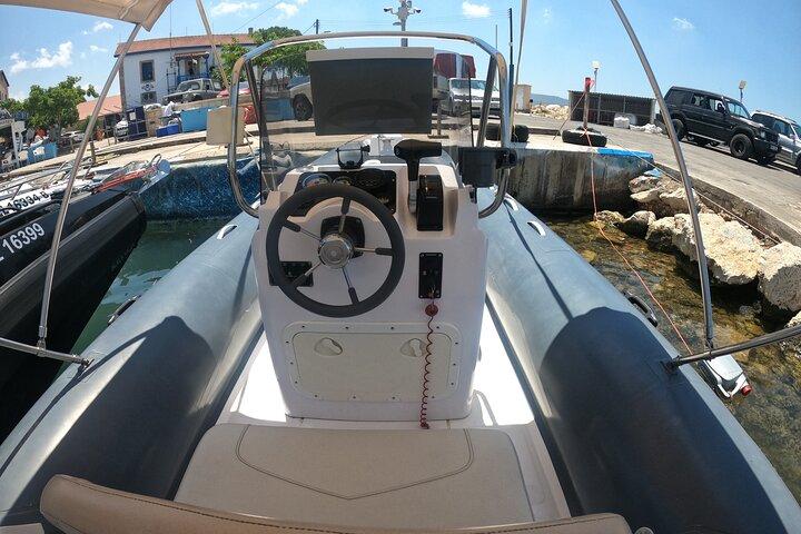 Blue Lagoon Private Boat Rental – Geen vaarbewijs nodig + Maskers