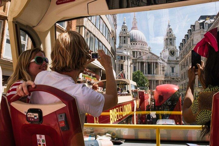 Da Parigi a Londra: Bus turistico e London Eye Experience