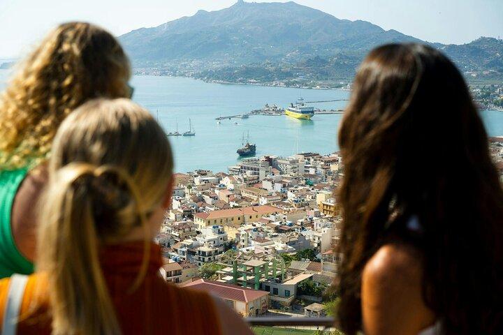 Geheime Zante Tour mit Kloster, Blauen Höhlen und lokalen Verkostungen